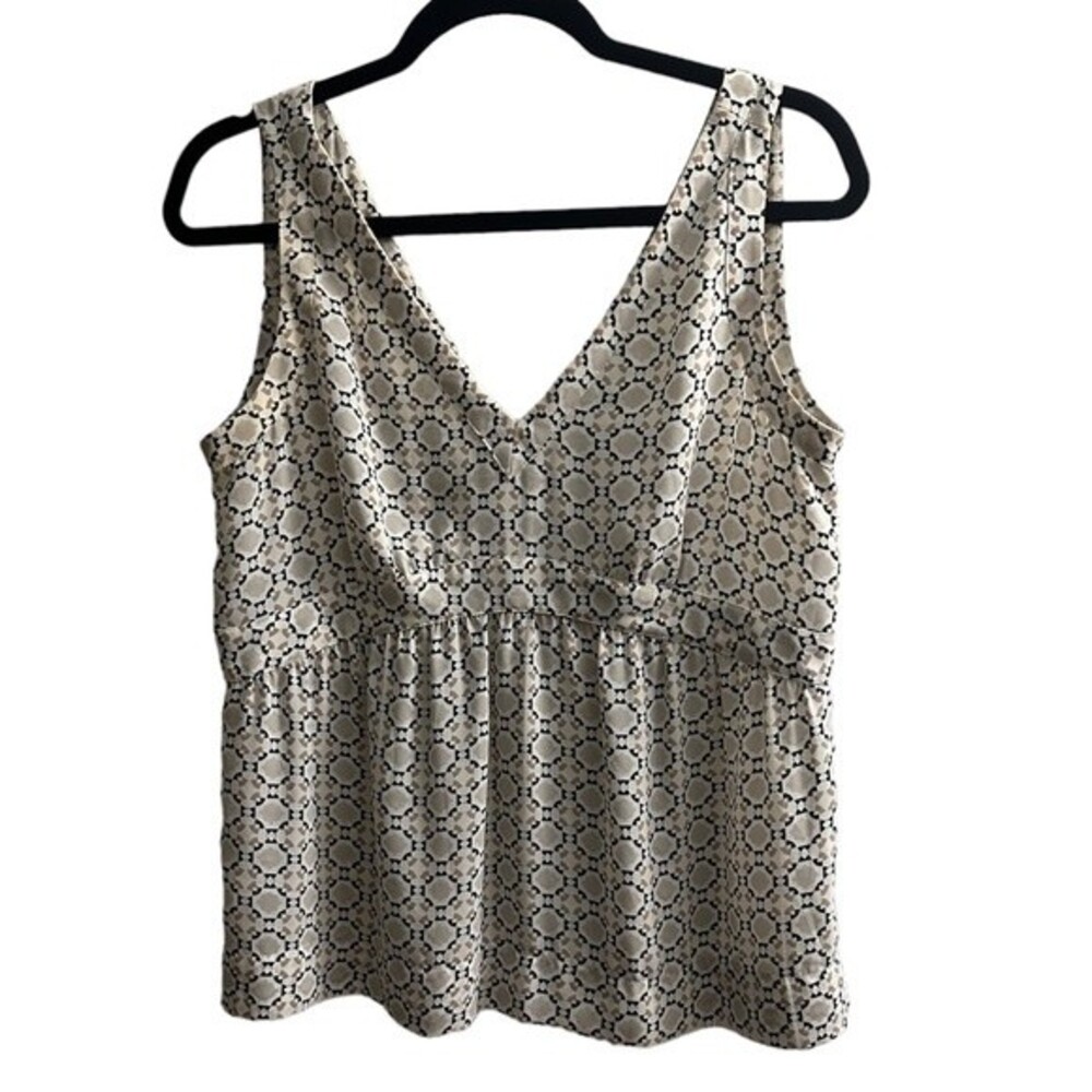 Ann Taylor Loft Geometrical Design Sleevess Blouse Size 6P